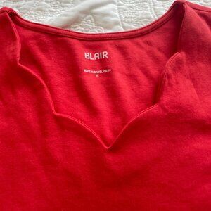 Blair Floral Scalloped Neck Top Red Size XL elbow sleeve